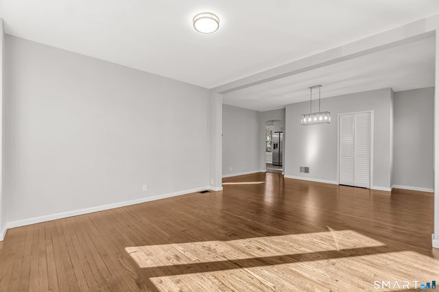 15 Court Street, West Haven, CT 06516