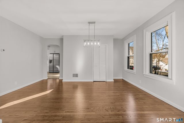 15 Court Street, West Haven, CT 06516