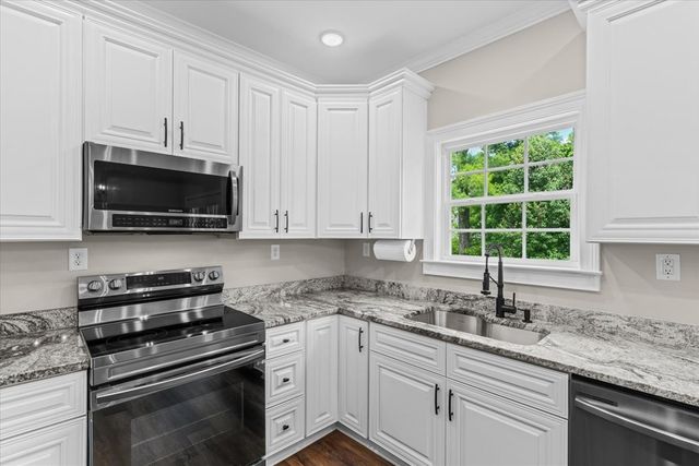 195 Timberbrook Drive, Chatsworth, GA 30705
