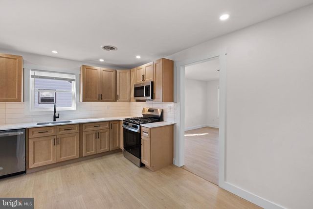 175 EDGE AVE, New Castle, DE 19720