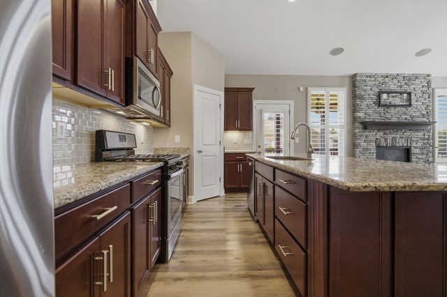 5036 Winslow Dr, Mount Juliet, TN 37122