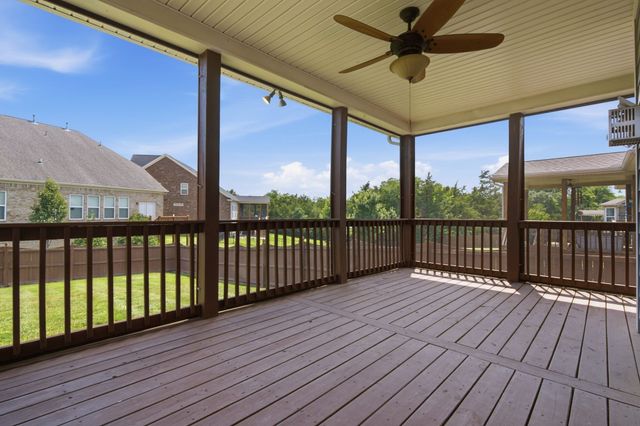 5036 Winslow Dr, Mount Juliet, TN 37122