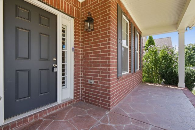 5036 Winslow Dr, Mount Juliet, TN 37122