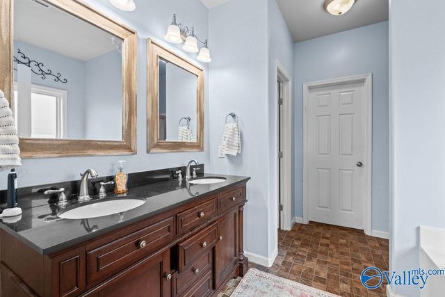114 Evergreenview Drive, Hazel Green, AL 35750