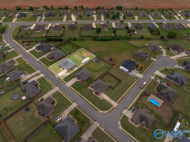 114 Evergreenview Drive, Hazel Green, AL 35750