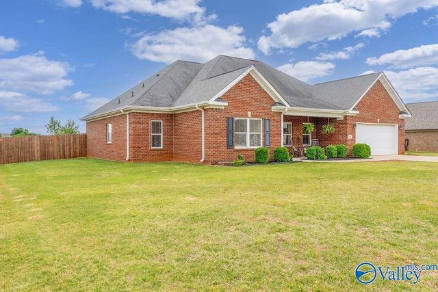 114 Evergreenview Drive, Hazel Green, AL 35750