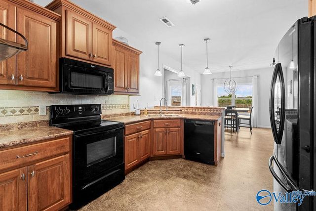 114 Evergreenview Drive, Hazel Green, AL 35750