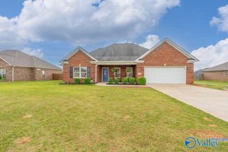 114 Evergreenview Drive, Hazel Green, AL 35750