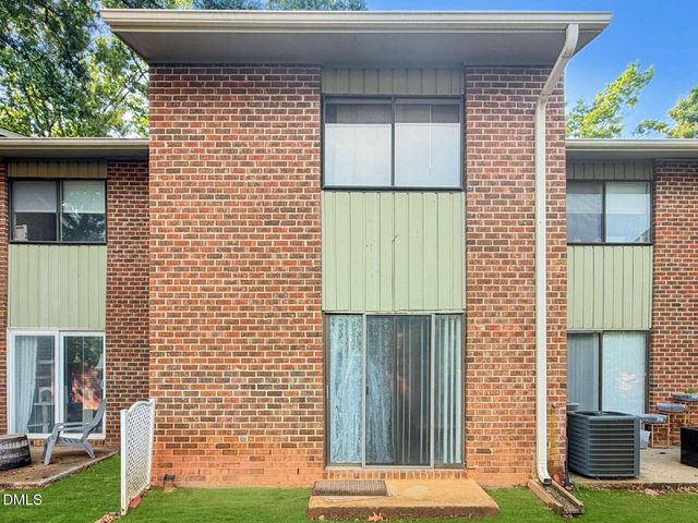 1275 Teakwood Place, Raleigh, NC 27606