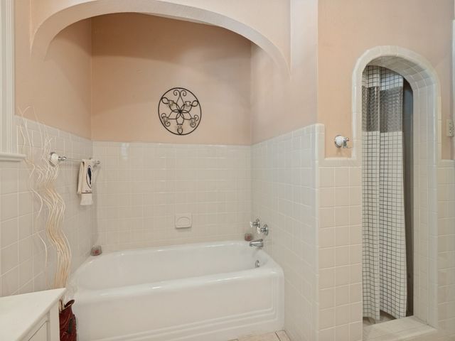 5716 Winton Street, Dallas, TX 75206