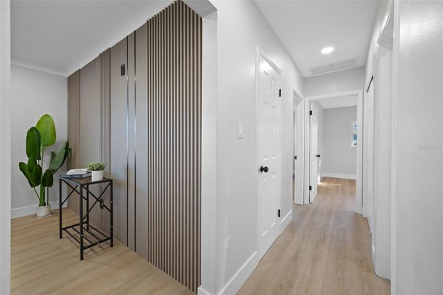 11702 84TH AVENUE, Seminole, FL 33772