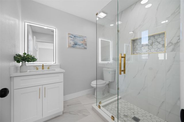 11702 84TH AVENUE, Seminole, FL 33772