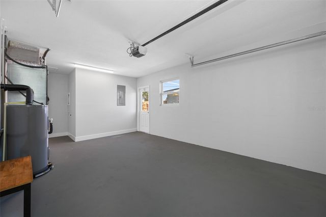 11702 84TH AVENUE, Seminole, FL 33772