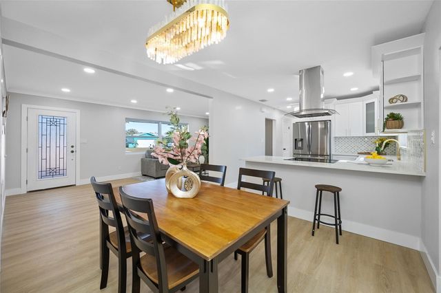 11702 84TH AVENUE, Seminole, FL 33772