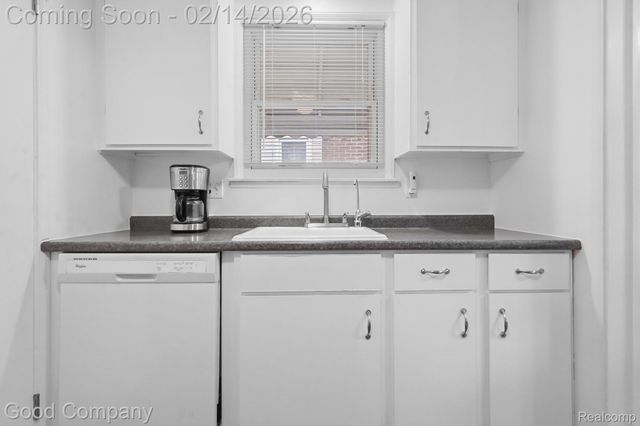 1245 West Boulevard, Berkley, MI 48072