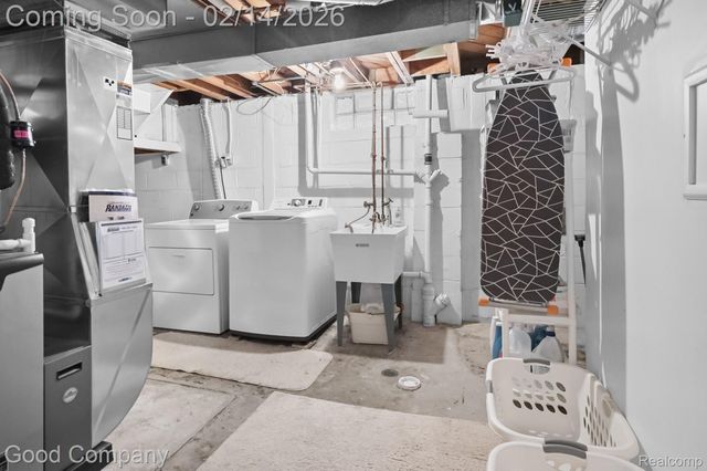 1245 West Boulevard, Berkley, MI 48072