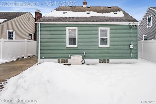 1245 West Boulevard, Berkley, MI 48072