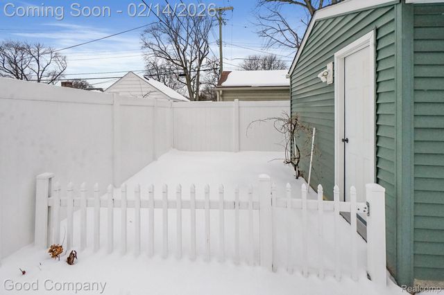 1245 West Boulevard, Berkley, MI 48072