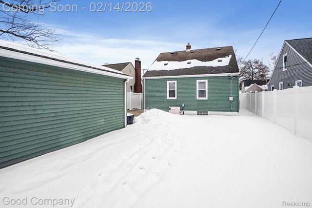 1245 West Boulevard, Berkley, MI 48072