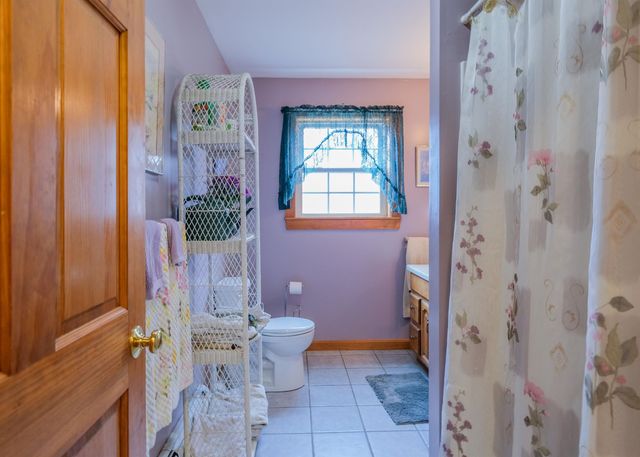 5 Malagash Road, Reading, VT 05062