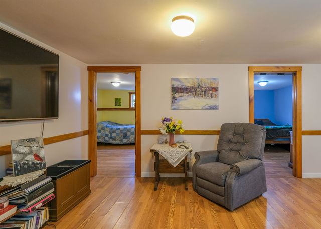 5 Malagash Road, Reading, VT 05062