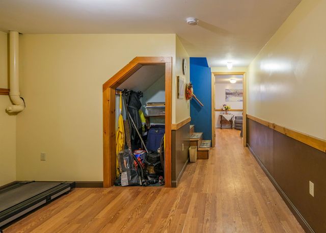 5 Malagash Road, Reading, VT 05062