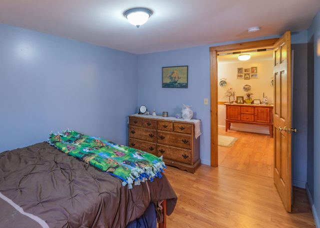 5 Malagash Road, Reading, VT 05062