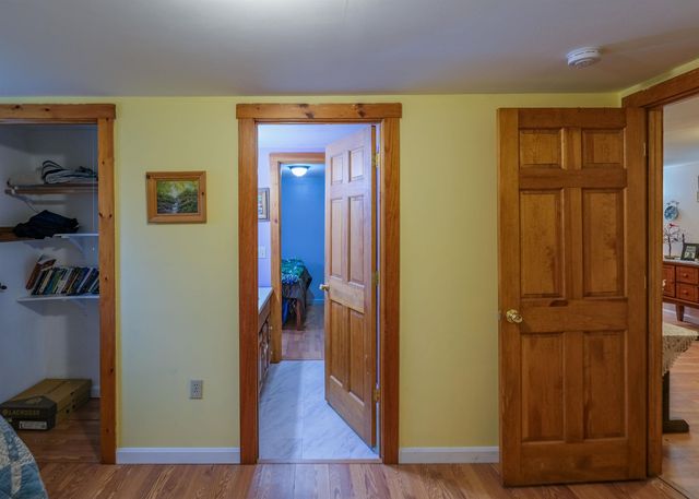 5 Malagash Road, Reading, VT 05062