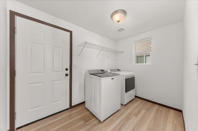 10520 W Lingonberry Rd, Cheney, WA 99004