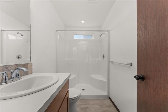 10520 W Lingonberry Rd, Cheney, WA 99004