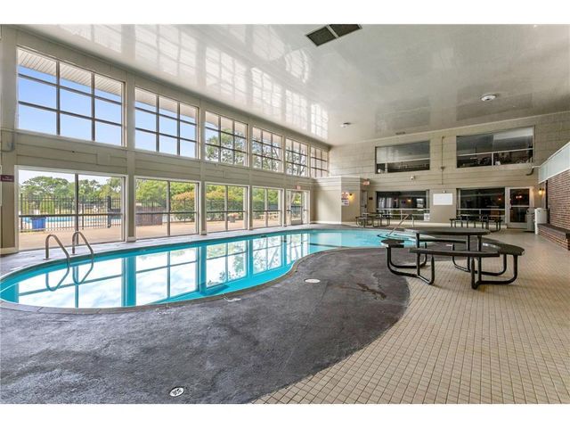 10630 Rockford Road 112, Plymouth, MN 55442