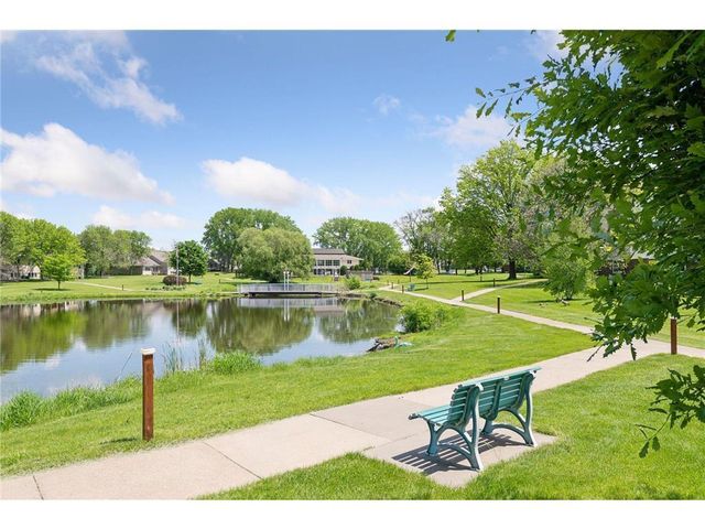10630 Rockford Road 112, Plymouth, MN 55442