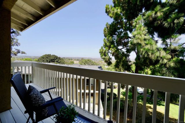 4228 Vista Del Rio Way 1, Oceanside, CA 92057
