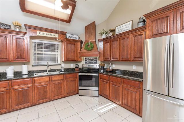 3317 Kingsborough Avenue, Mcallen, TX 78504