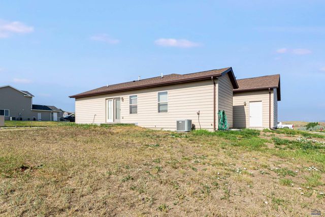 716 OLD CAVALRY RD, Box Elder, SD 57719
