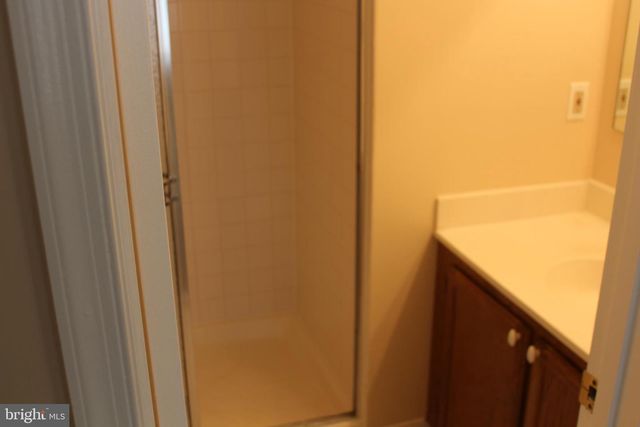 611 SUFFIELD DR, Gaithersburg, MD 20878