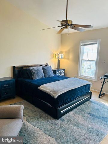 611 SUFFIELD DR, Gaithersburg, MD 20878