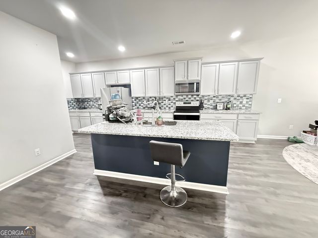 228 Cranapple Lane, Mcdonough, GA 30253