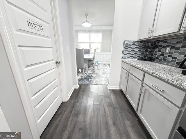 228 Cranapple Lane, Mcdonough, GA 30253