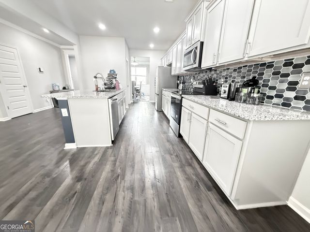 228 Cranapple Lane, Mcdonough, GA 30253
