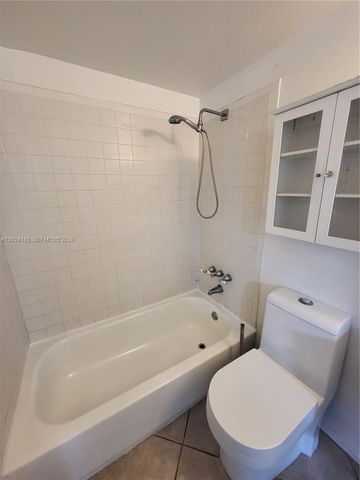 1008 Jefferson Ave 303, Miami Beach, FL 33139