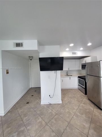1008 Jefferson Ave 303, Miami Beach, FL 33139
