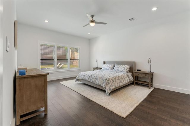 1006 Oak Summit Lane, Conroe, TX 77384