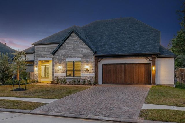1006 Oak Summit Lane, Conroe, TX 77384