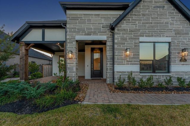 1006 Oak Summit Lane, Conroe, TX 77384