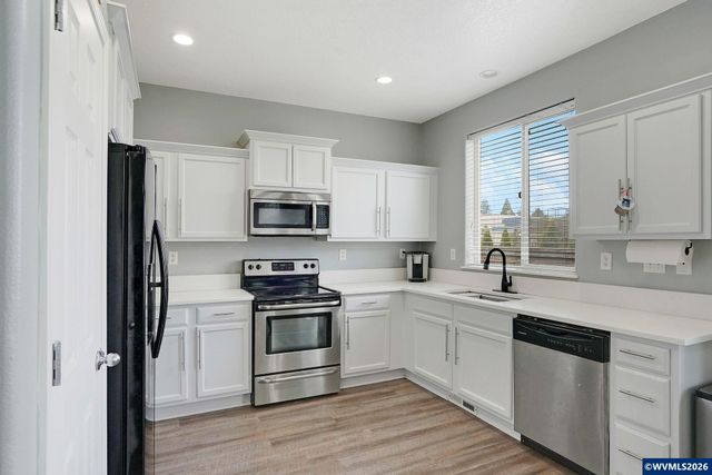 4575 Antonia Av NE, Salem, OR 97305