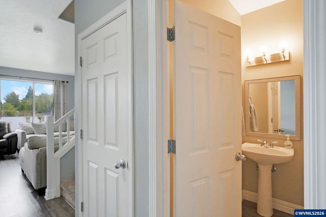 4575 Antonia Av NE, Salem, OR 97305