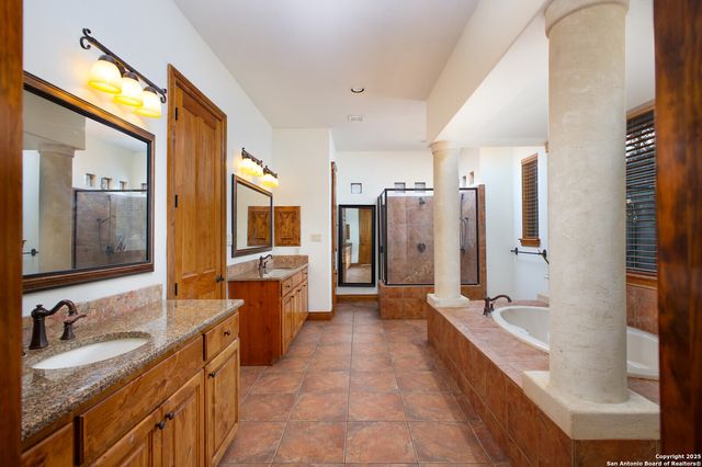 26730 ROCKWALL PKWY, New Braunfels, TX 78132