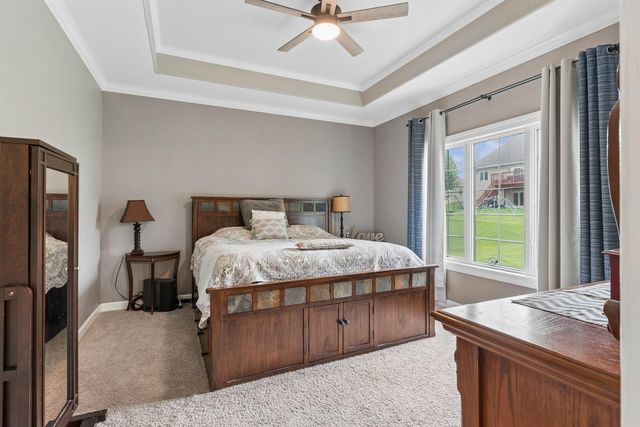 2709 Falcon Lane, Cedar Falls, IA 50613