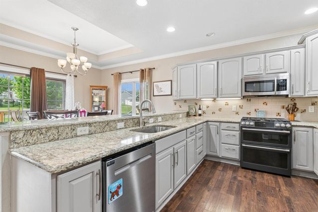 2709 Falcon Lane, Cedar Falls, IA 50613